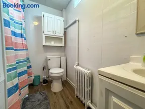 Sleeps 12 Cozy Charleroi Near Pittsburgh PA - Image 4