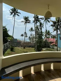 hello varkala beach view balcony resort - Image 5