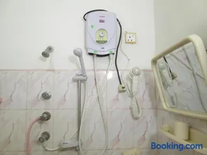 Hotel Surasa - Image 2