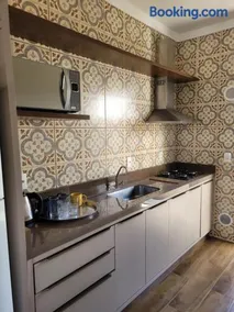 Excelente Sobrado Confortável no Centro de Tijucas Próximo as Praias - Image 3