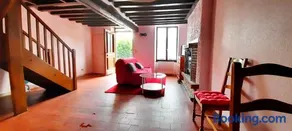 Maison accueillante à Saint-Amand-en-Puisaye avec jardin - Image 3