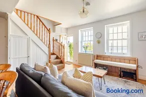 2a Coastguard Cottages - Image 3