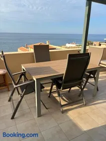 Seaview Tranquility Steps from the Ocean & Stunning Sunsets - Image 2