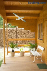 Hermoso Bungalow de madera - Image 2