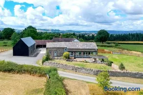 Camlad Barn - Image 1