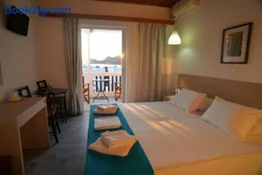Stefos Rooms - Image 2