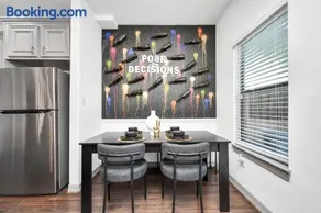 ProlificSuites Escape - Stylish Spaces & Prime Location - Image 2