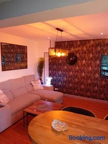 T2 cosy plénitude h24 wifi parking privé Netflix - Image 1