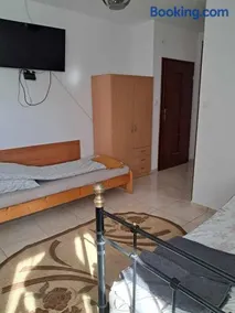 Urszulin, centrum, tereny PPN, pokój z łazienką - Image 2