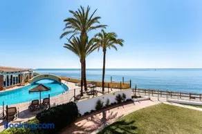 Dona Lola Macarena - Beautiful Frontline beach house between Fuengirola and Marbella - CS100 - Image 2