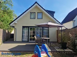 Schicke neue Ferienwohnung - Image 1