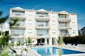 Ocean View Apartements Murine - Image 1