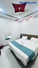 Hotel shree lodging - Image 2