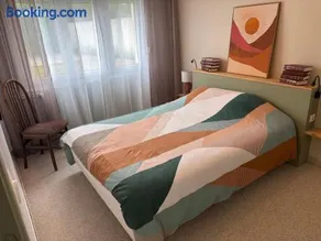 House with garden, 8 people + baby bed - Image 3
