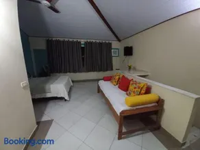 Portela´s Guest House - Image 1