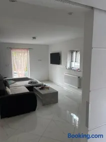 Ferienhaus Nine - Image 1