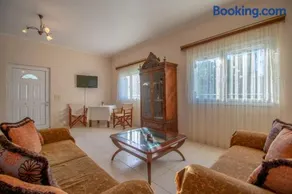 Artemis House - Image 2