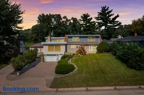 Burban Bungalow - Image 2