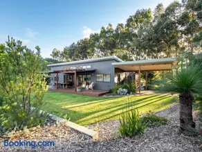 Vines & Stars - Amongst The Vines - Private Luxury - Image 5