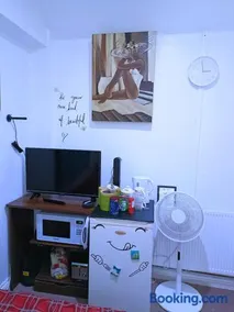 Homestay BedSpace - Image 5