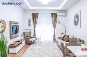 Asboth Downtown Apartment - Image 1
