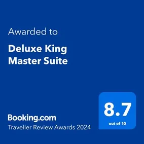 Deluxe King Master Suite - Image 3