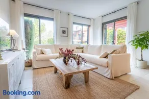 Rentigolf Villa Bruni, between the sea and the mountains - Image 1