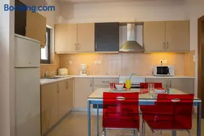Caravella Luxury Apartments - Image 5