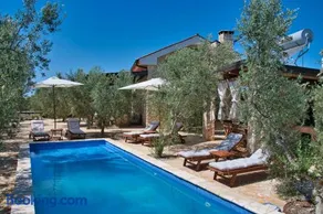 Magnificent Eco Villa Valencano - Image 1