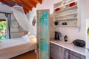 Nandia Studio & Apartment - Image 2