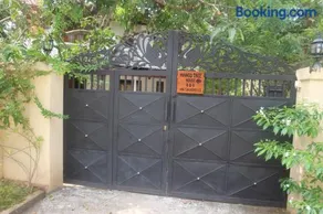 Mango Tree House - Image 3