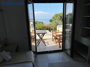 Apartment & Studios Haido - Image 3