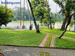 The River House - Image 1