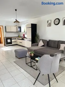 Schöne große Ferienwohnung im Mittelrheintal nahe Loreley - Image 2