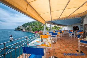Ravello Art Apartments - Image 2