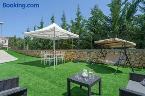 Domus Luxury Suite - Image 4