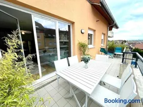 Le Familial - Terrasse - Proximité Genève - Image 2
