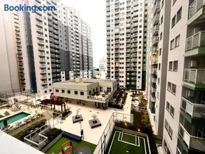 Apartamento de 2 quartos, com piscina e há 10 km de copacabana - Image 2