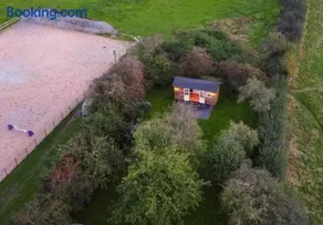 Shepherds Hut at Snowdon Farm - Image 3