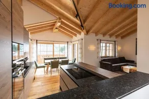 Dachstein Chalet - Image 2