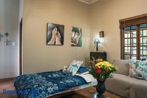 Home on a Hill Accommodation - Image 3