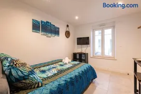 Cocon Privé avec Jacuzzi & Sauna - Image 4