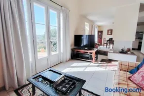 House Green setting Large garden AC - Private Pool - Terrace - BENAKEY - Image 4