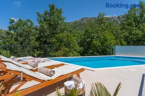 NEW! Villa AmaRosa - with heated pool and large playground - Image 1