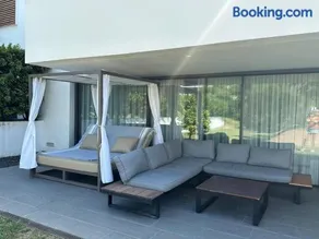 Luxury Golf Villa in Camiral Resort Area near Girona - Image 2