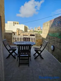 Stunning 3 bedroom Farmhouse with pool - Image 2