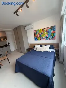 Flat LUXO DOMUS Boa Viagem com piscina - Image 1