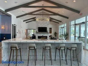 Beautiful Resort Condo Panama City Beach King Bed - Image 2
