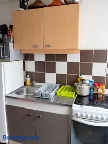 Appartement Charmant À Aurillac De 35 M² - Image 2