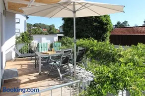 Appartement de vacances avec terrasse, jardin et barbecue - Image 3
